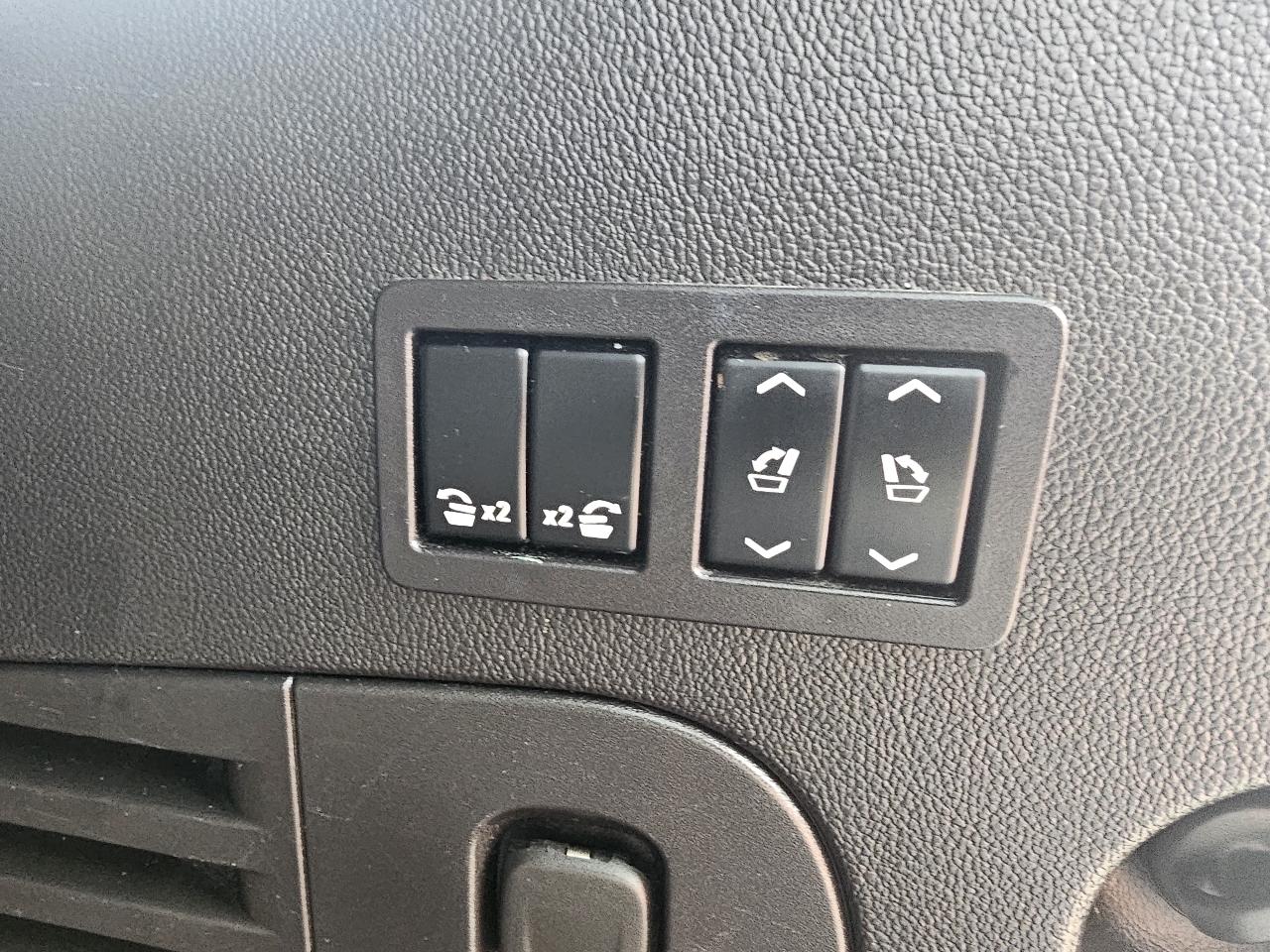 GMC Yukon 4WD 4dr Denali 2018