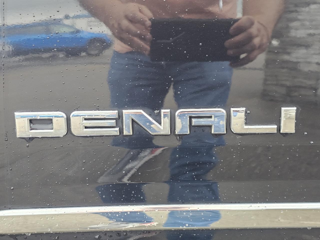 GMC Yukon 4WD 4dr Denali 2018