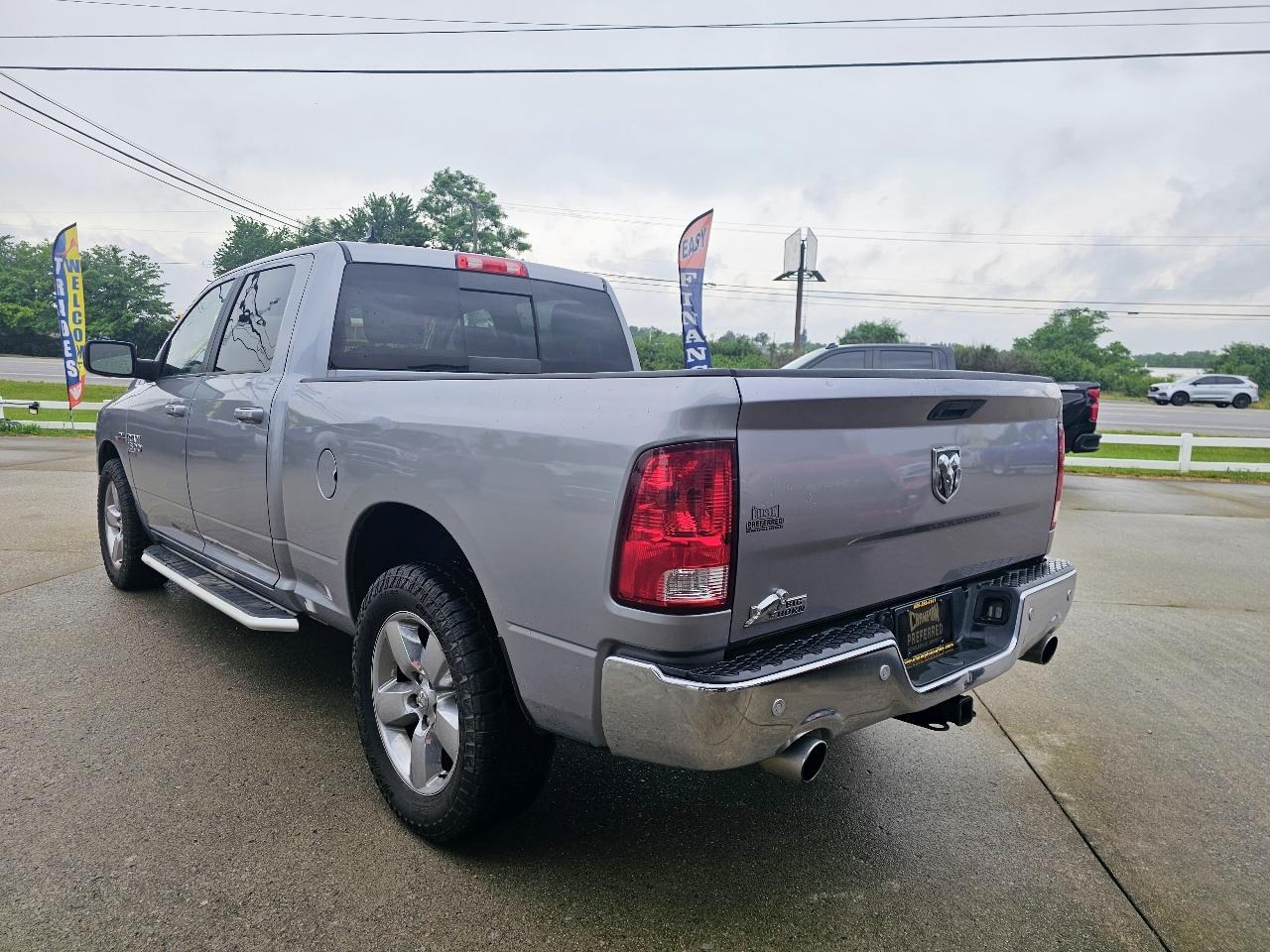 RAM 1500 Classic Big Horn 4x4 Crew Cab 6'4" Box 2019
