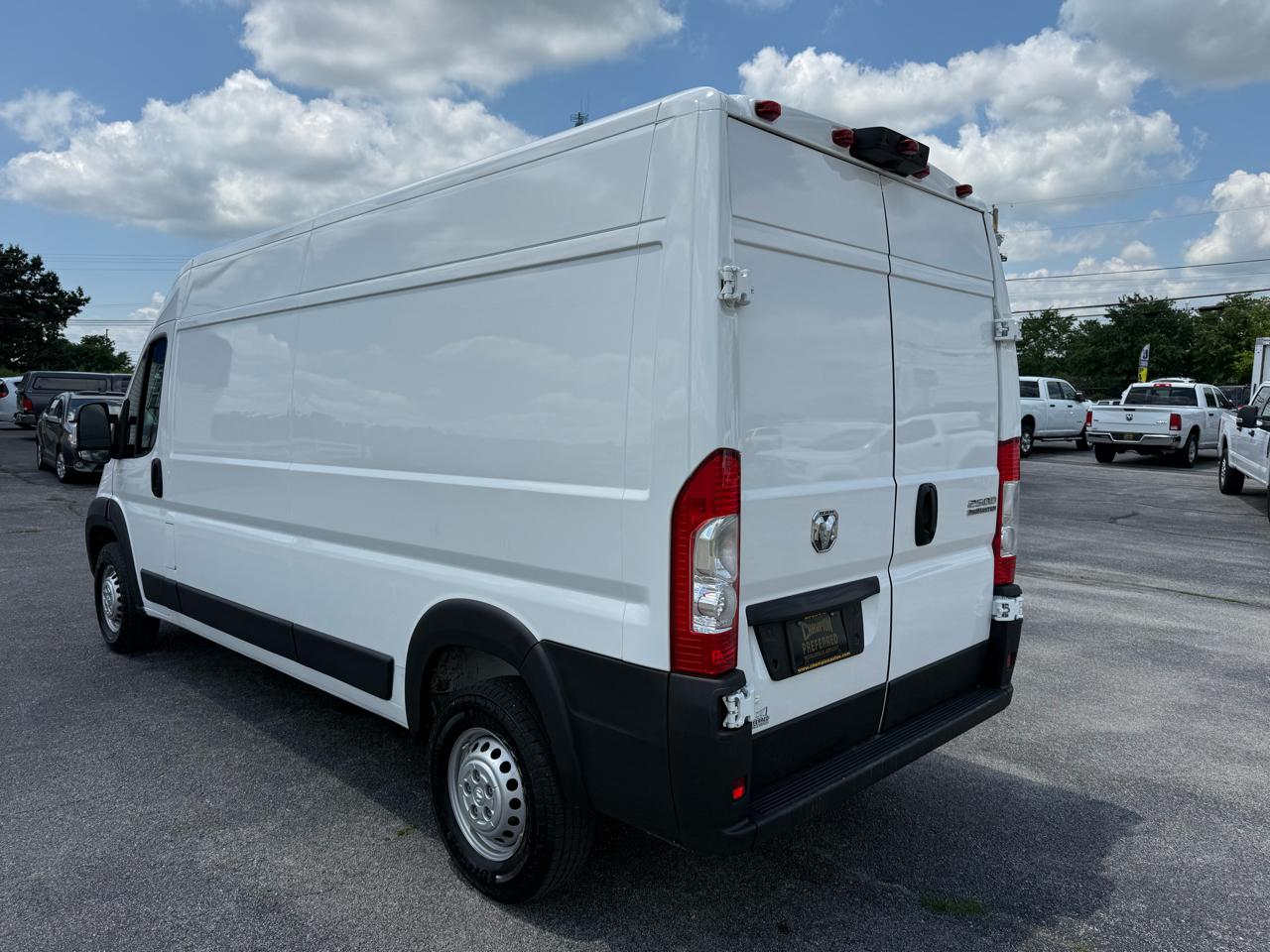 RAM ProMaster Cargo Van Tradesman 2500 High Roof 159" WB w/Pass Seat 2024