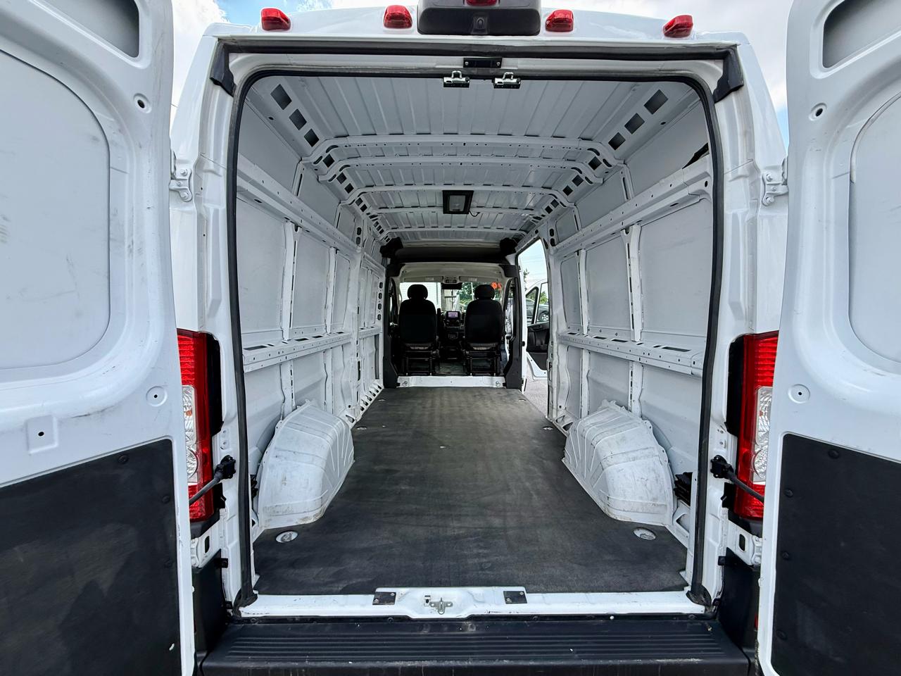 RAM ProMaster Cargo Van Tradesman 2500 High Roof 159" WB w/Pass Seat 2024