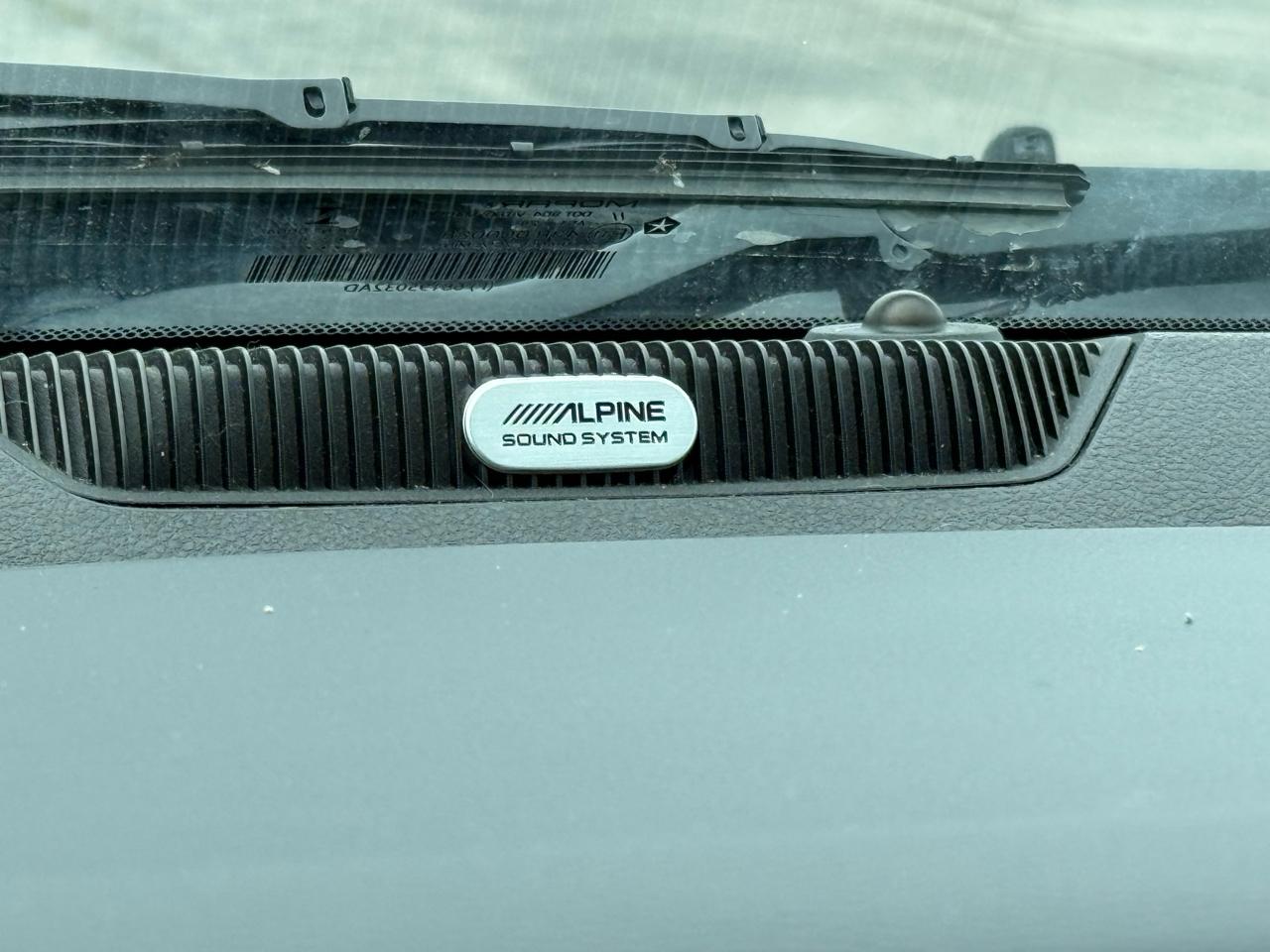 RAM 1500 Laramie 4x4 Crew Cab 5'7" Box 2018