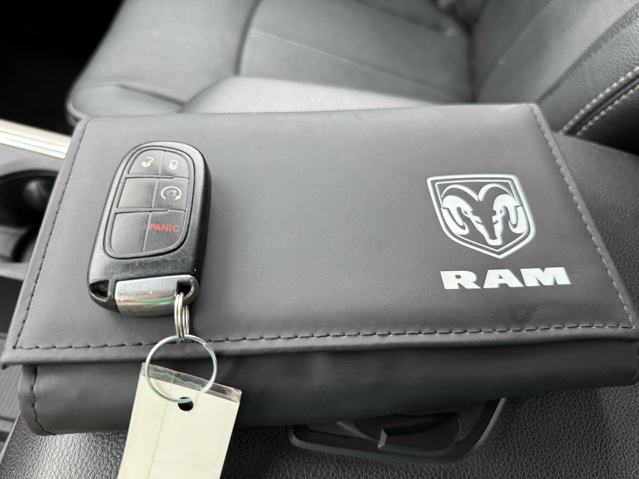 RAM 1500 Laramie 4x4 Crew Cab 5'7" Box 2018