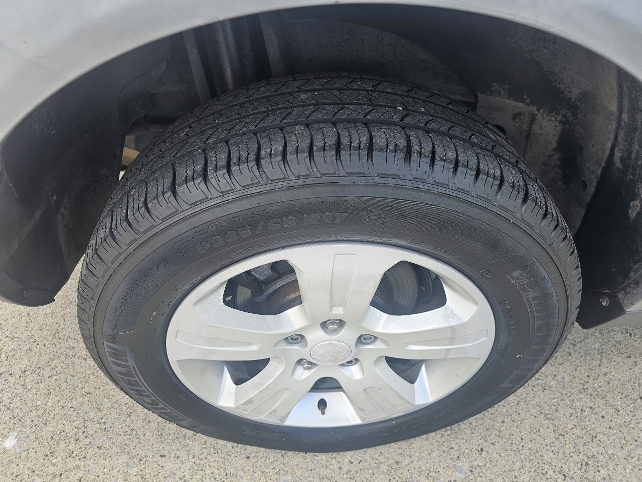 Chevrolet Captiva Sport Fleet FWD 4dr LS w/2LS 2013