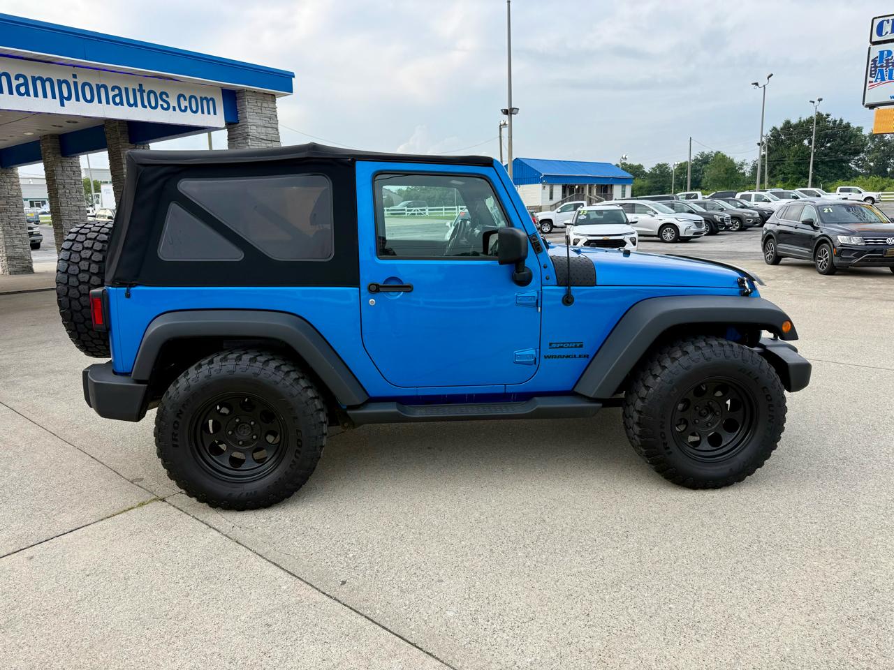 Jeep Wrangler 4WD 2dr Sport 2016