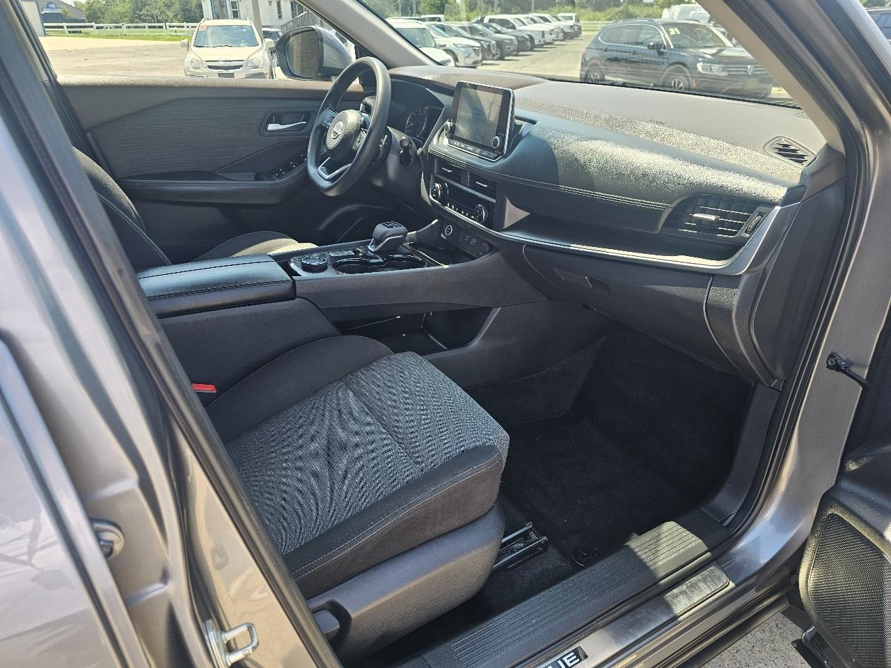 Nissan Rogue AWD SV 2023