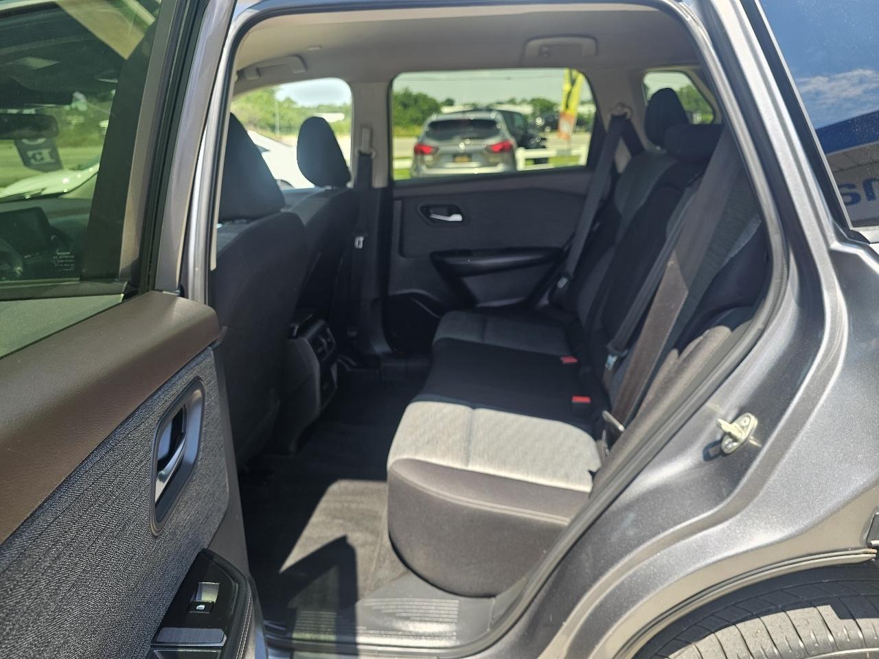 Nissan Rogue AWD SV 2023