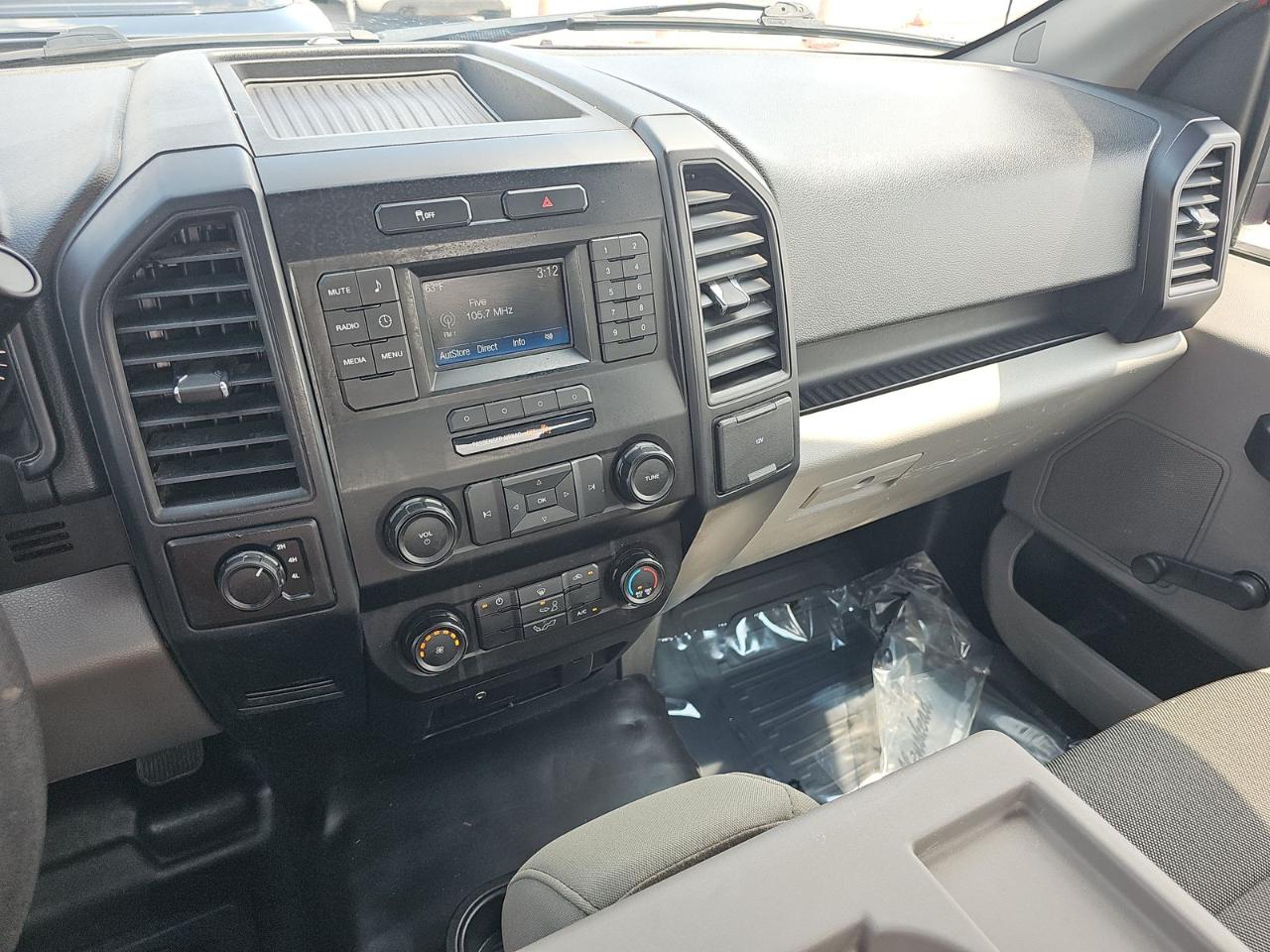 Ford F-150 XLT 4WD Reg Cab 6.5' Box 2017
