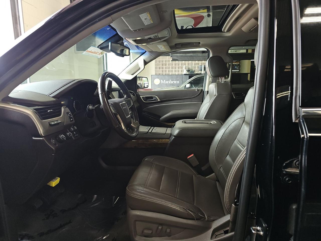 GMC Yukon 4WD 4dr Denali 2017