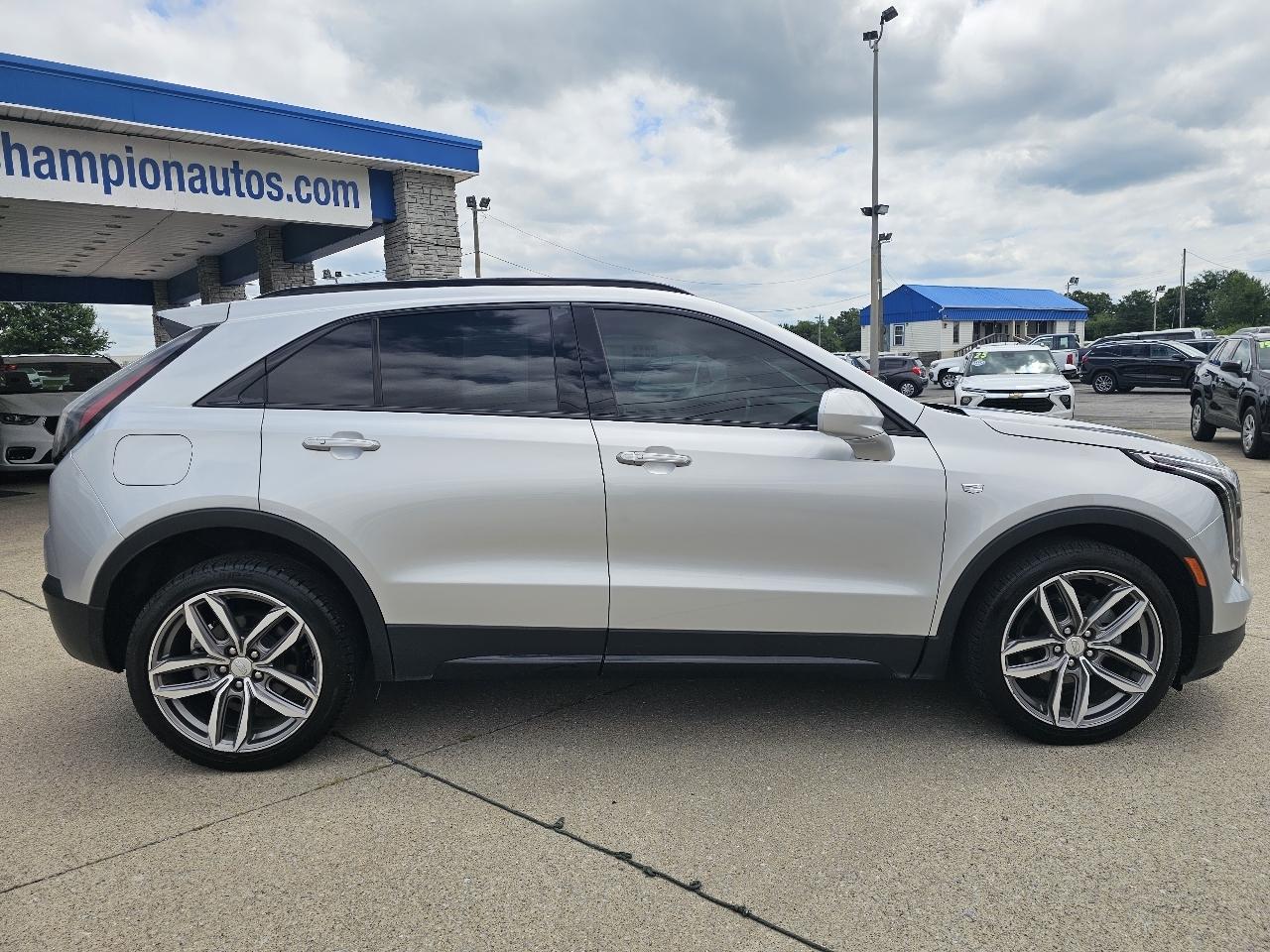 Cadillac XT4 AWD 4dr Sport 2020