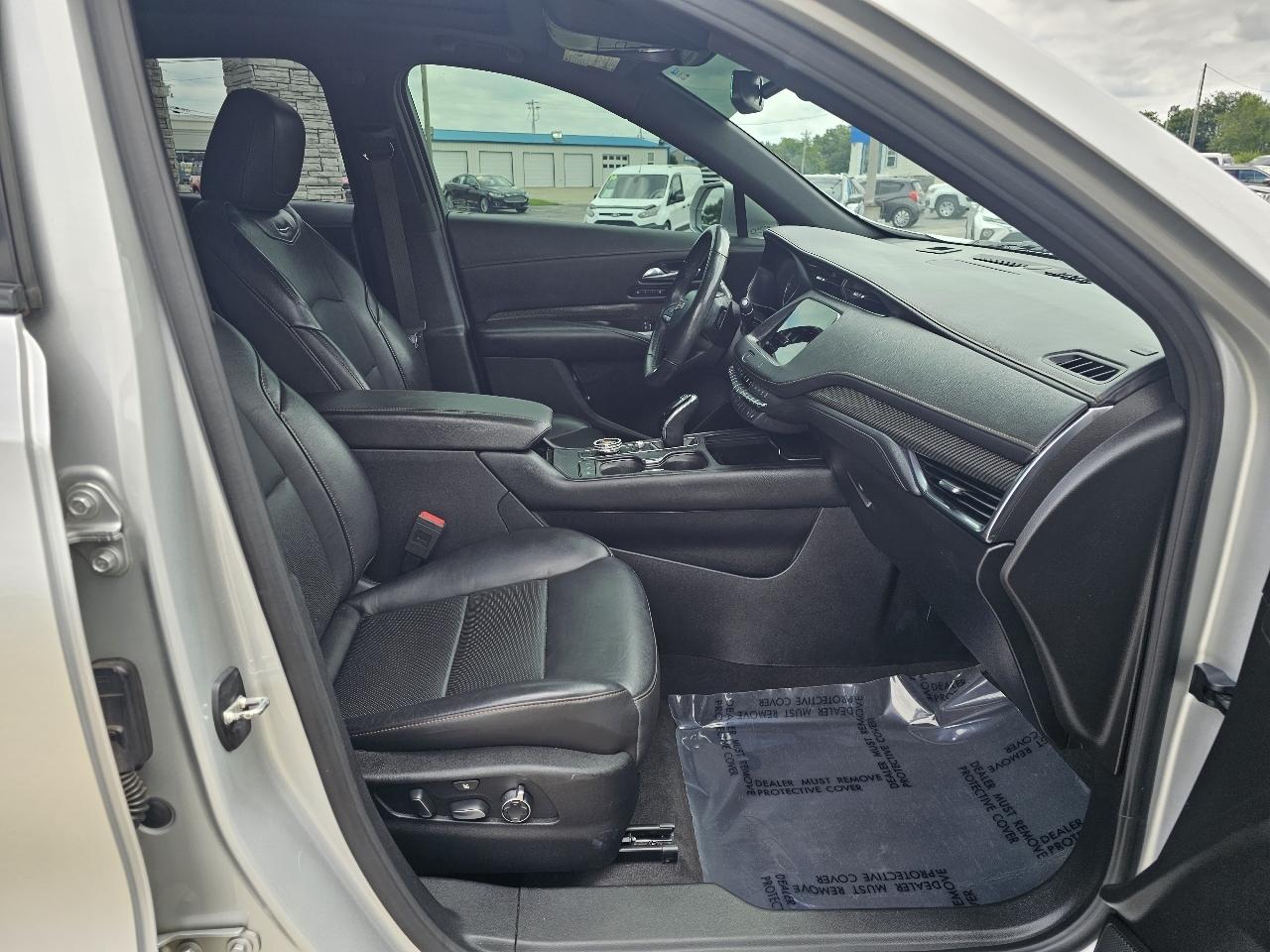 Cadillac XT4 AWD 4dr Sport 2020