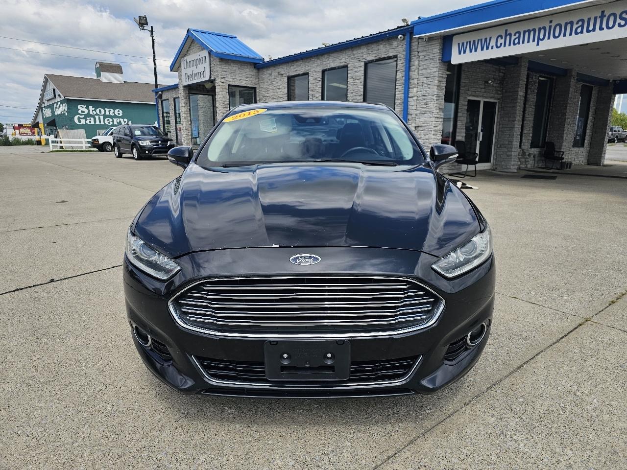 Ford Fusion 4dr Sdn Titanium FWD 2015
