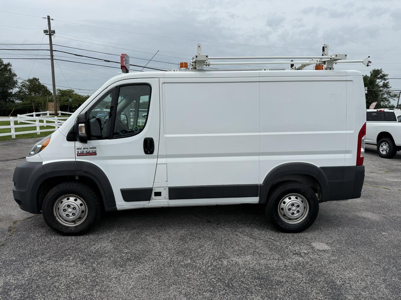 RAM ProMaster Cargo Van 1500 Low Roof 118" WB 2015