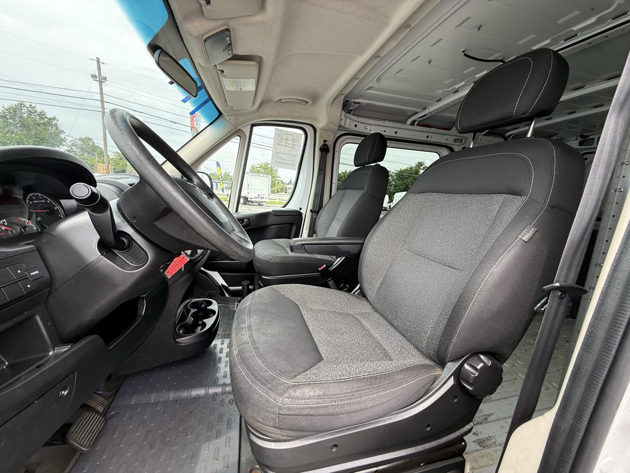 RAM ProMaster Cargo Van 1500 Low Roof 118" WB 2015