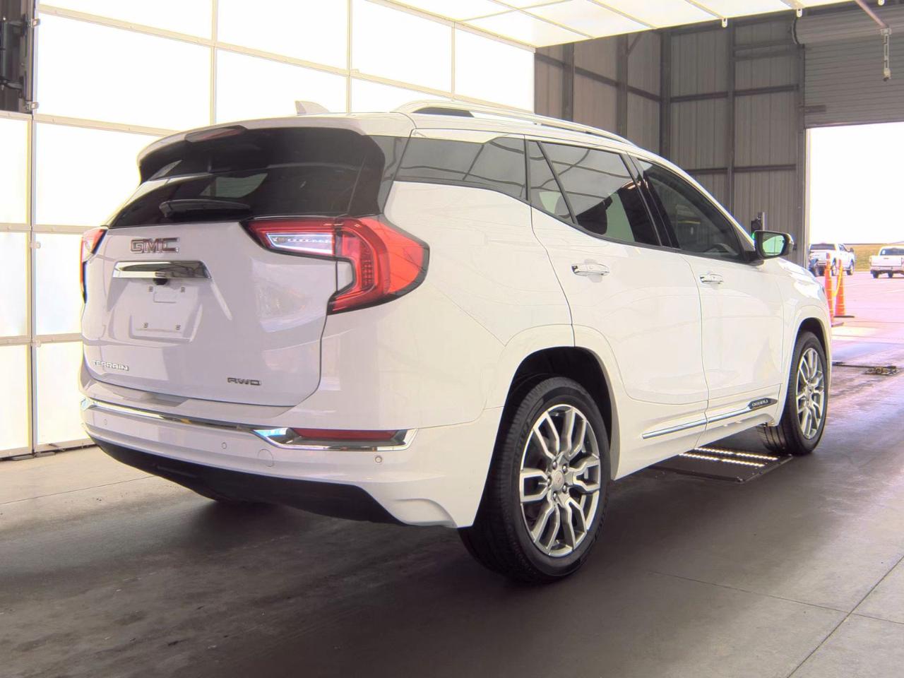 GMC Terrain AWD 4dr Denali 2022