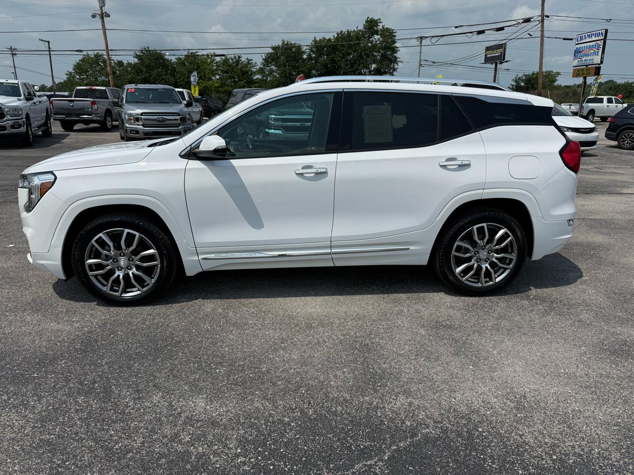 GMC Terrain AWD 4dr Denali 2022
