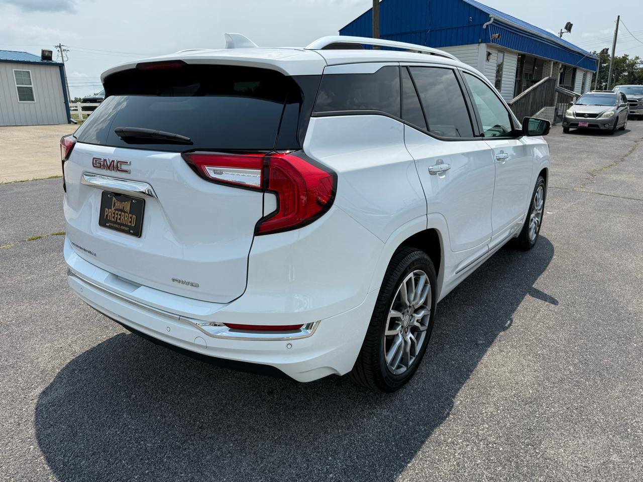 GMC Terrain AWD 4dr Denali 2022