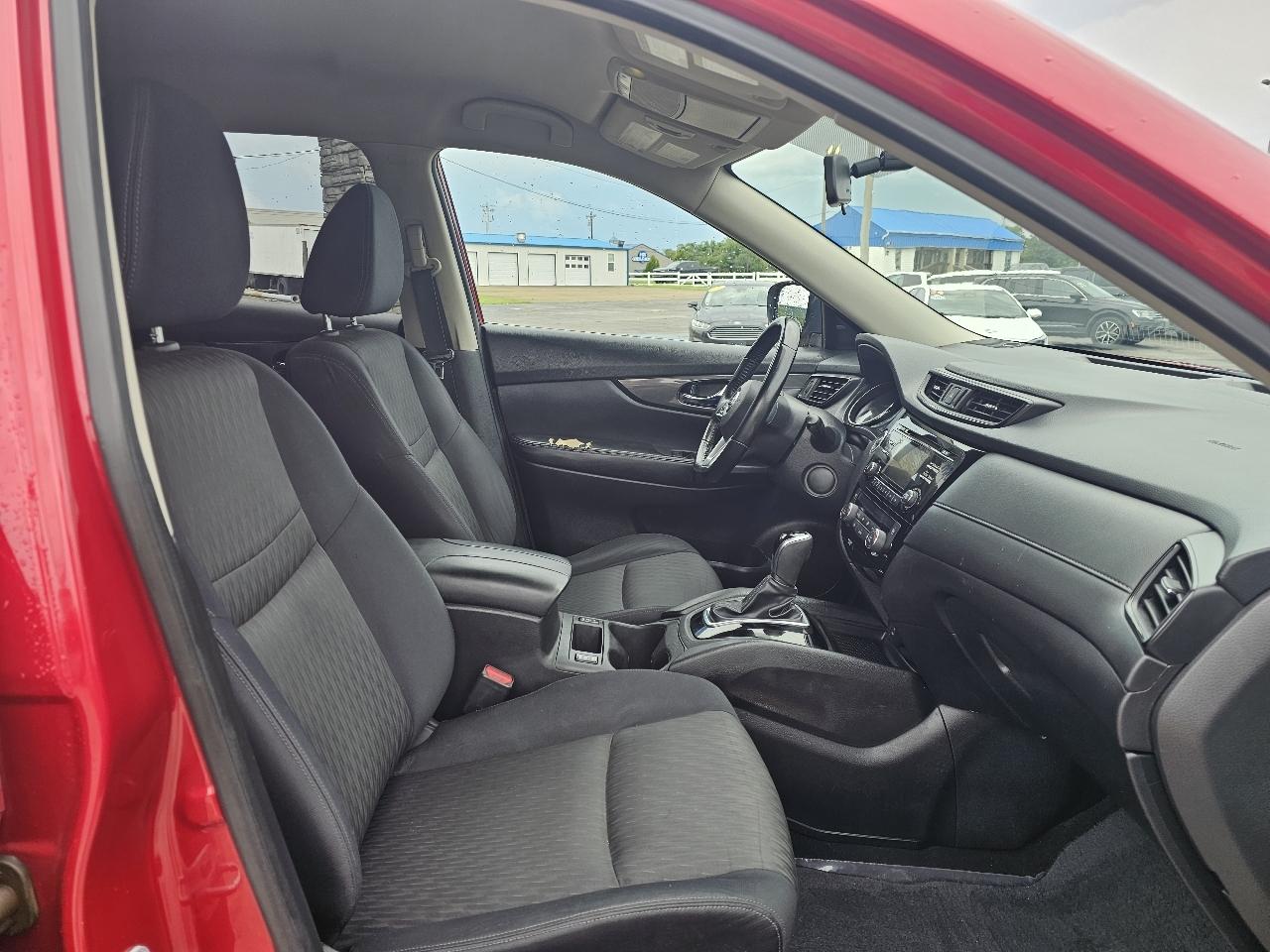 Nissan Rogue AWD SV 2017