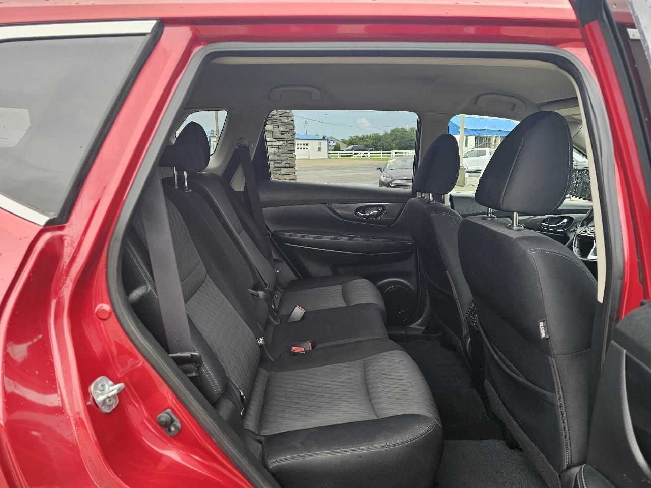 Nissan Rogue AWD SV 2017