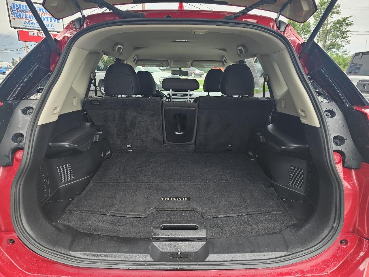 Nissan Rogue AWD SV 2017