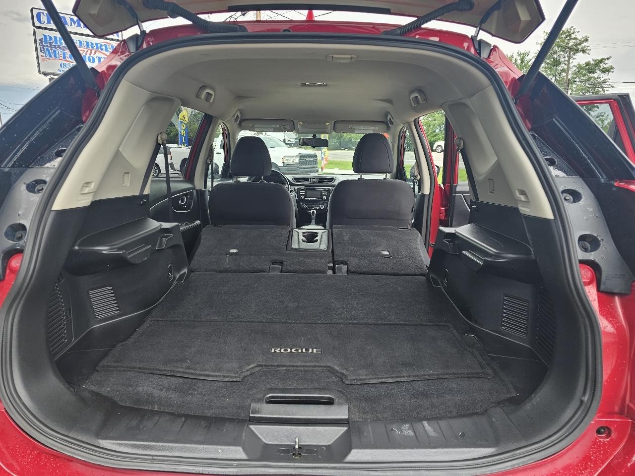Nissan Rogue AWD SV 2017