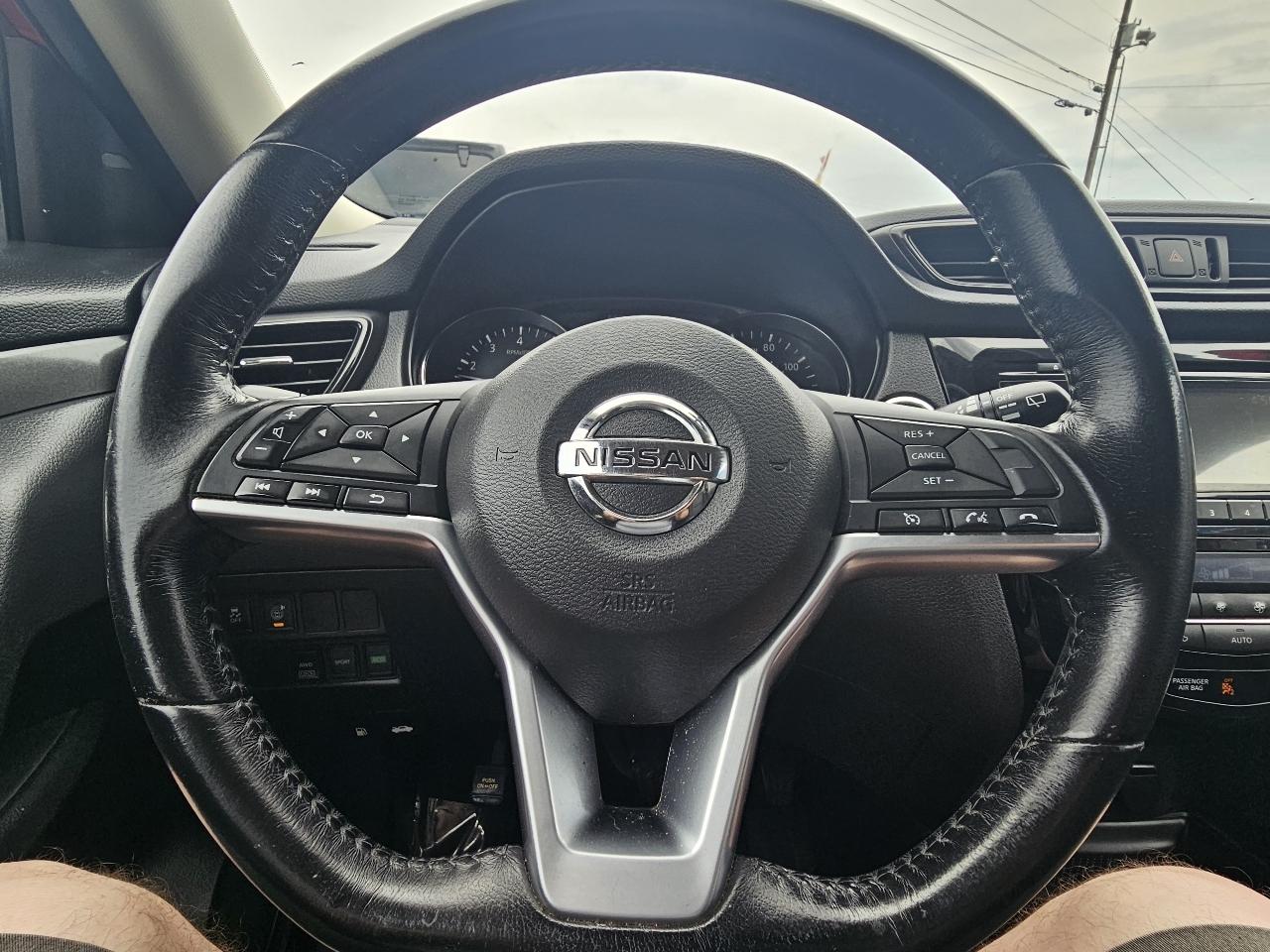 Nissan Rogue AWD SV 2017