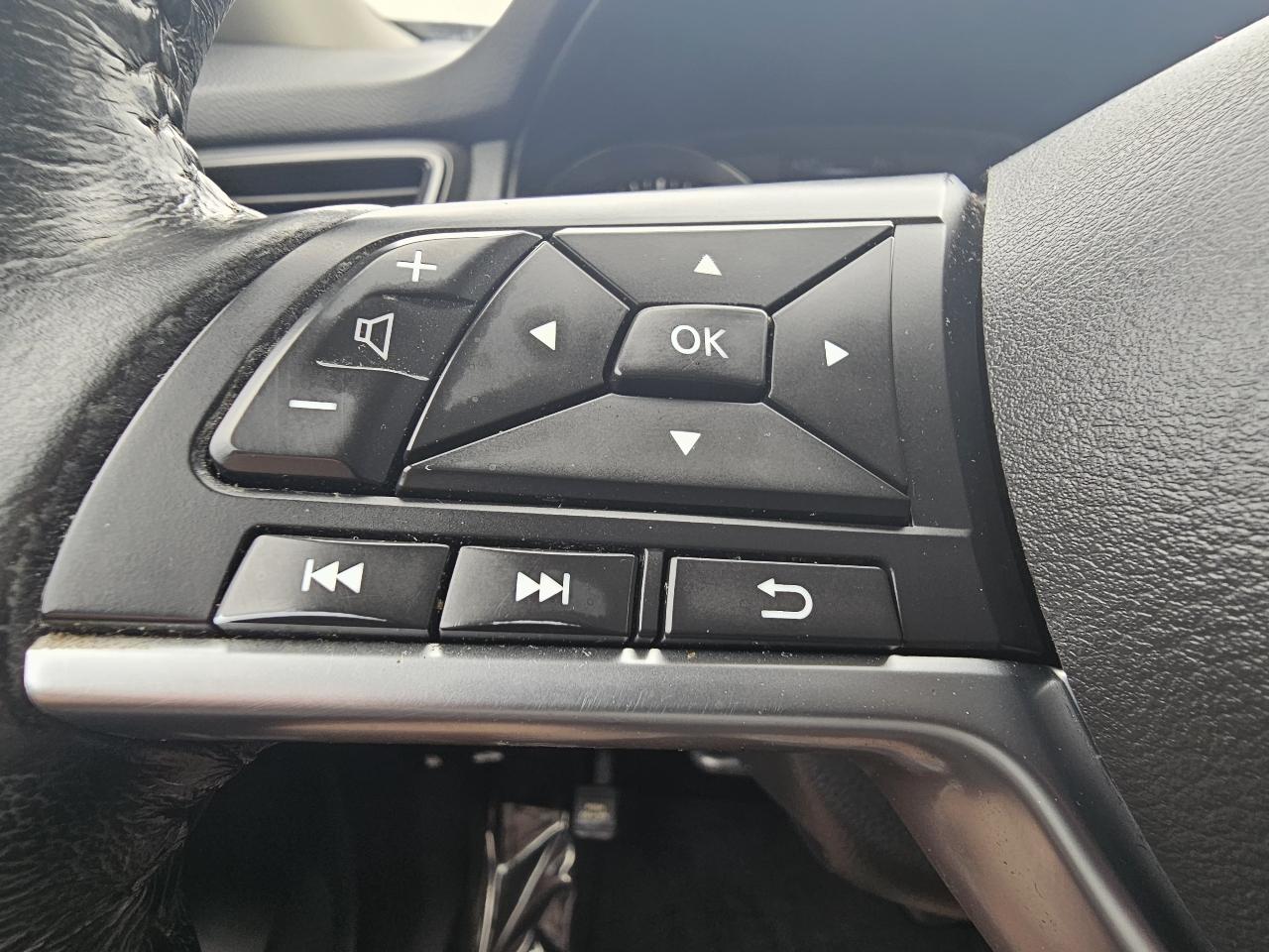Nissan Rogue AWD SV 2017