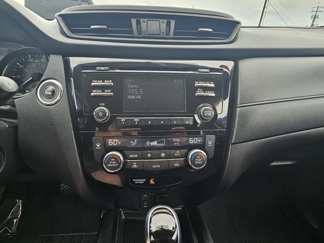 Nissan Rogue AWD SV 2017
