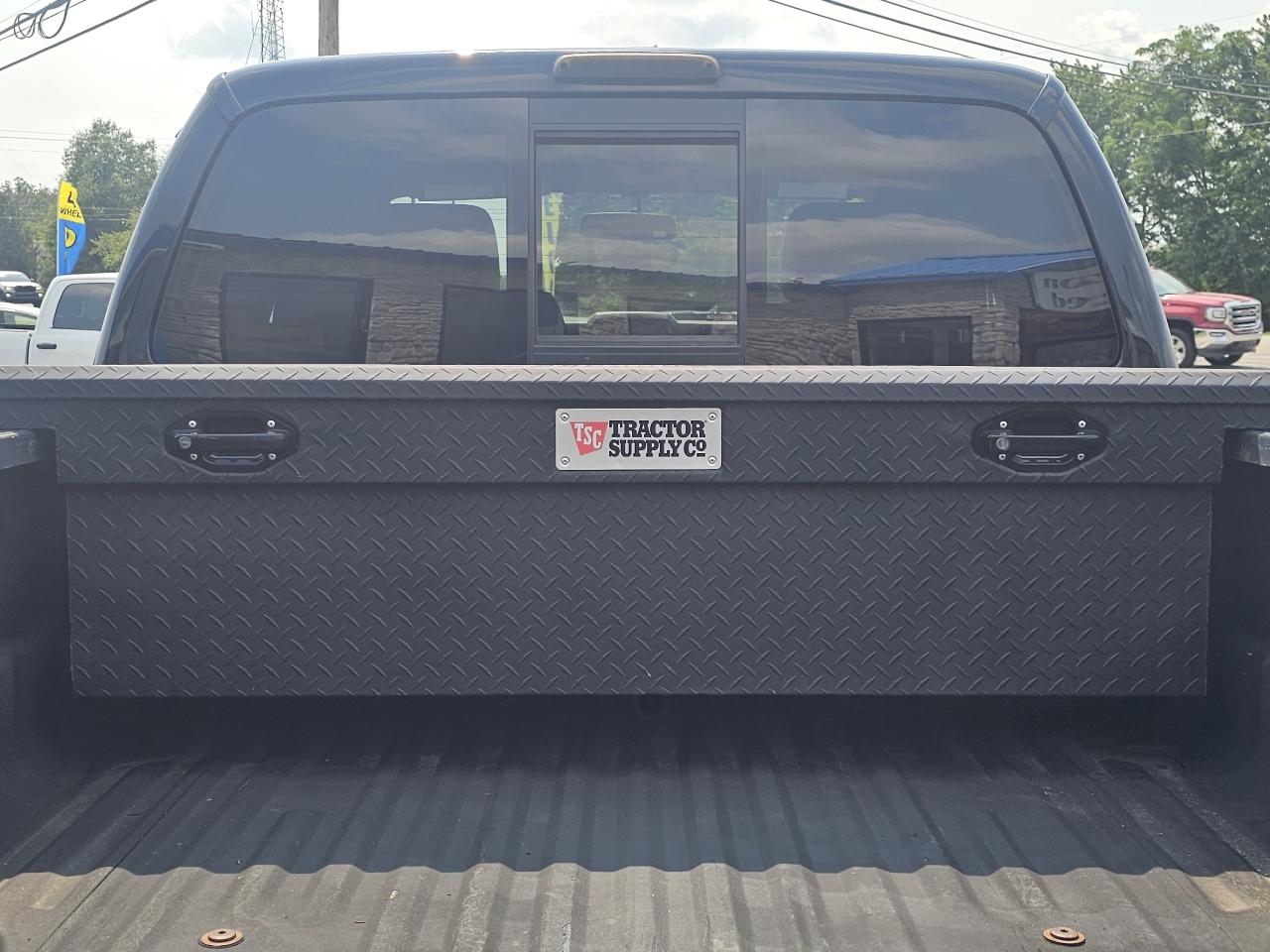 Ford Super Duty F-250 SRW 4WD SuperCab 142" Lariat 2016