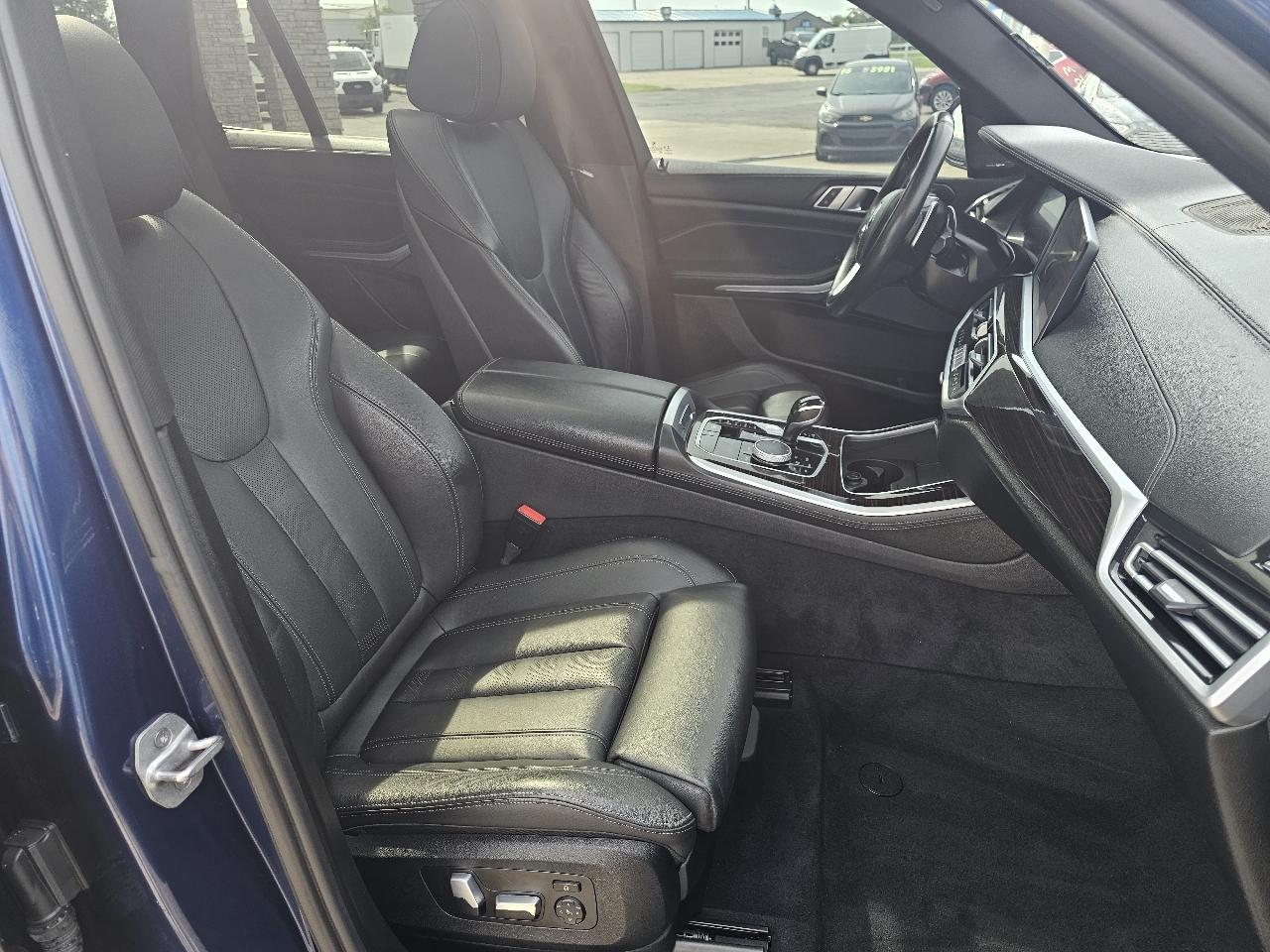 BMW X5 xDrive40i Sports Activity Vehicle 2020