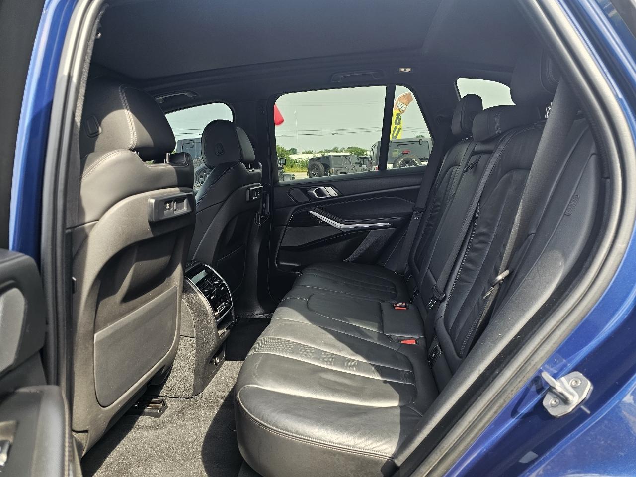 BMW X5 xDrive40i Sports Activity Vehicle 2020
