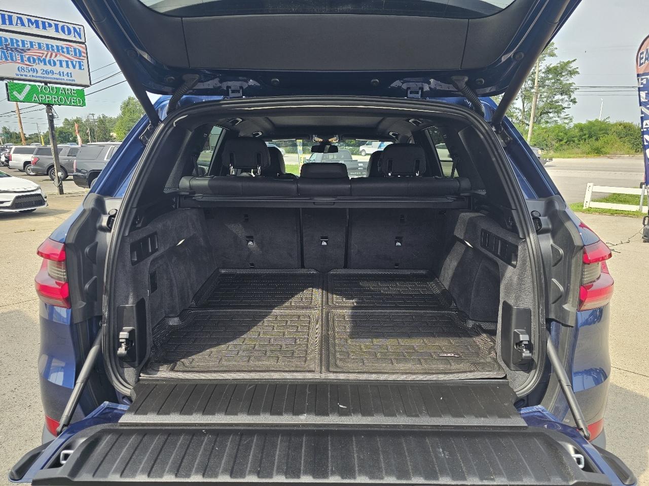 BMW X5 xDrive40i Sports Activity Vehicle 2020