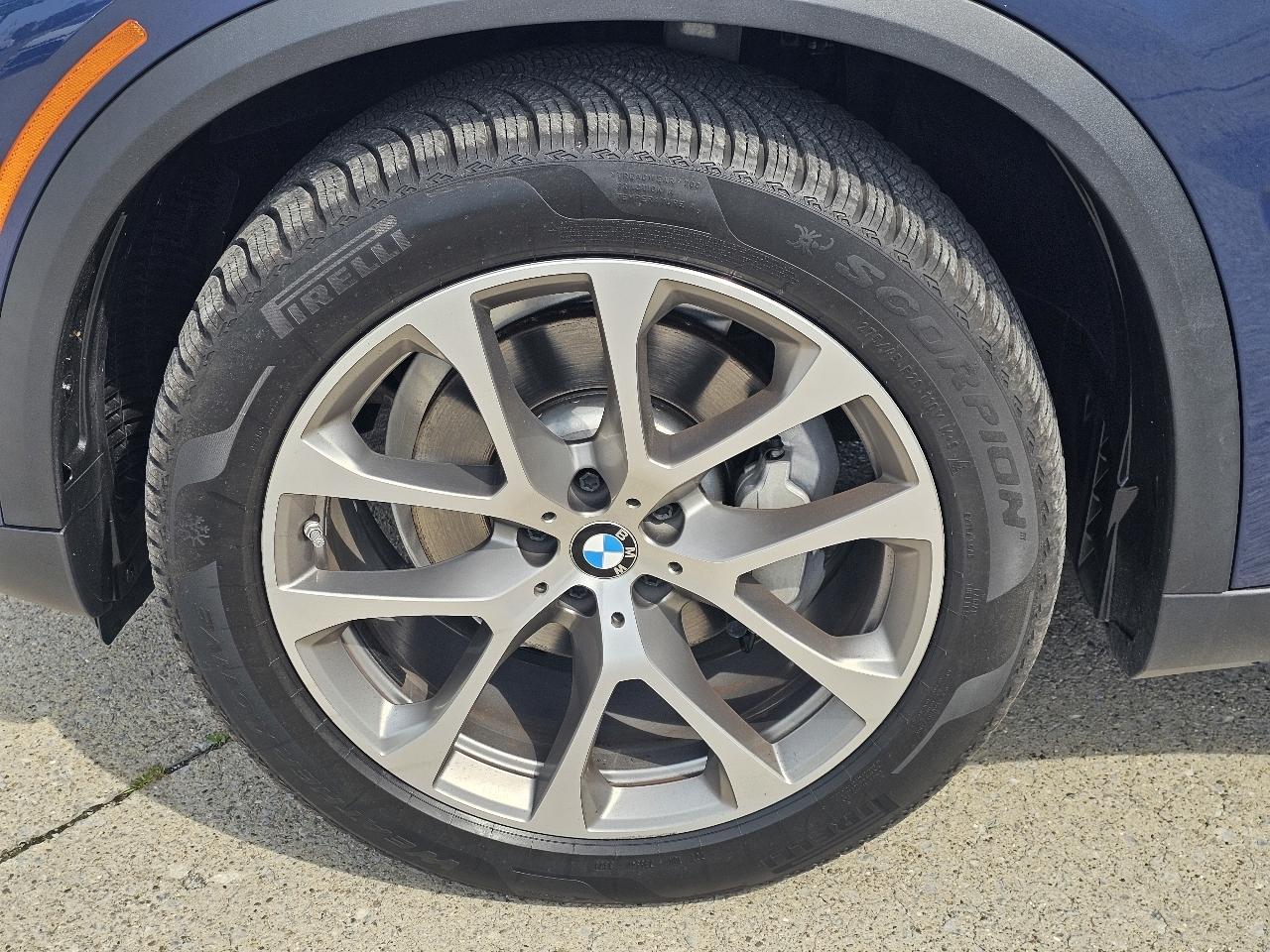 BMW X5 xDrive40i Sports Activity Vehicle 2020
