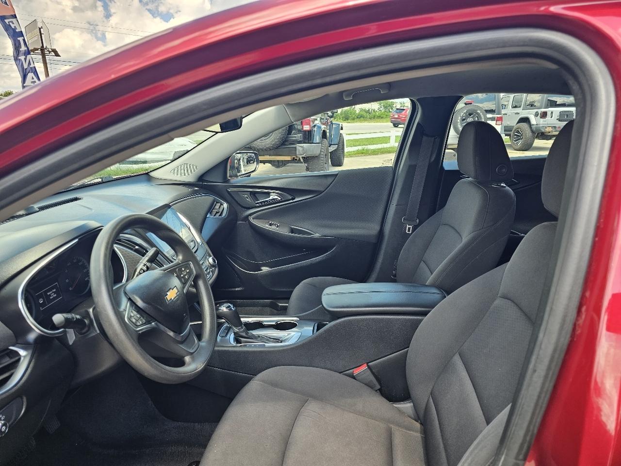 Chevrolet Malibu 4dr Sdn LT w/1LT 2019