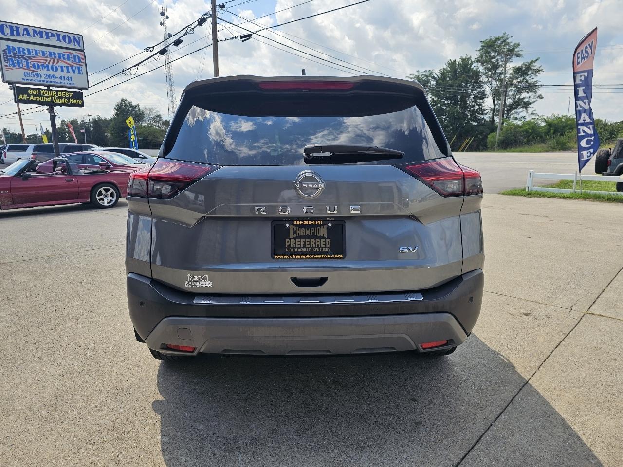 Nissan Rogue FWD SV 2023
