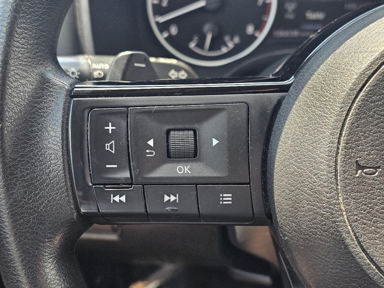 Nissan Rogue FWD SV 2023