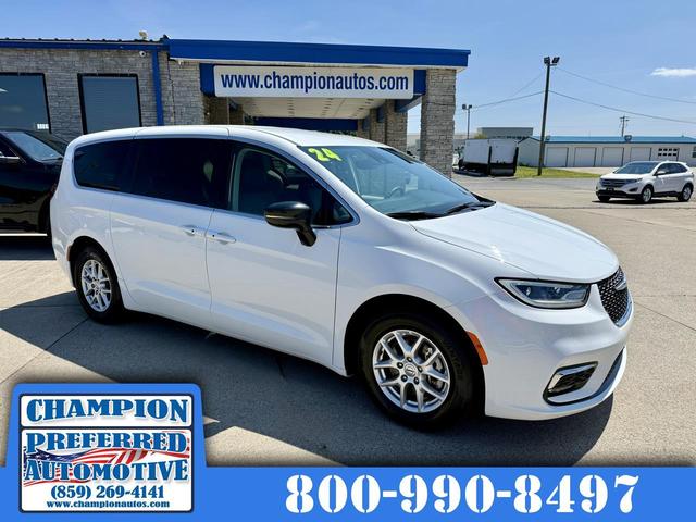 White 2024 Chrysler Pacifica Minivan Front-Wheel Drive Automatic