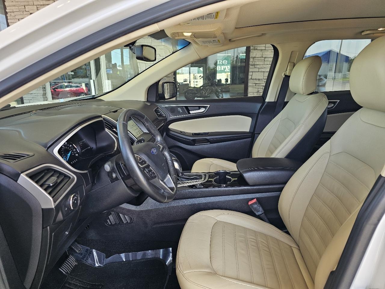 Ford Edge 4dr SEL AWD 2016