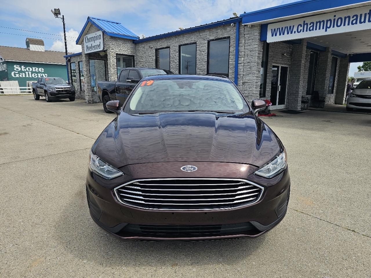 Ford Fusion SE FWD 2019