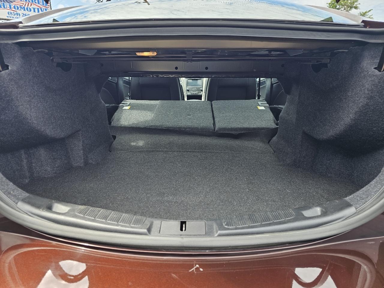 Ford Fusion SE FWD 2019