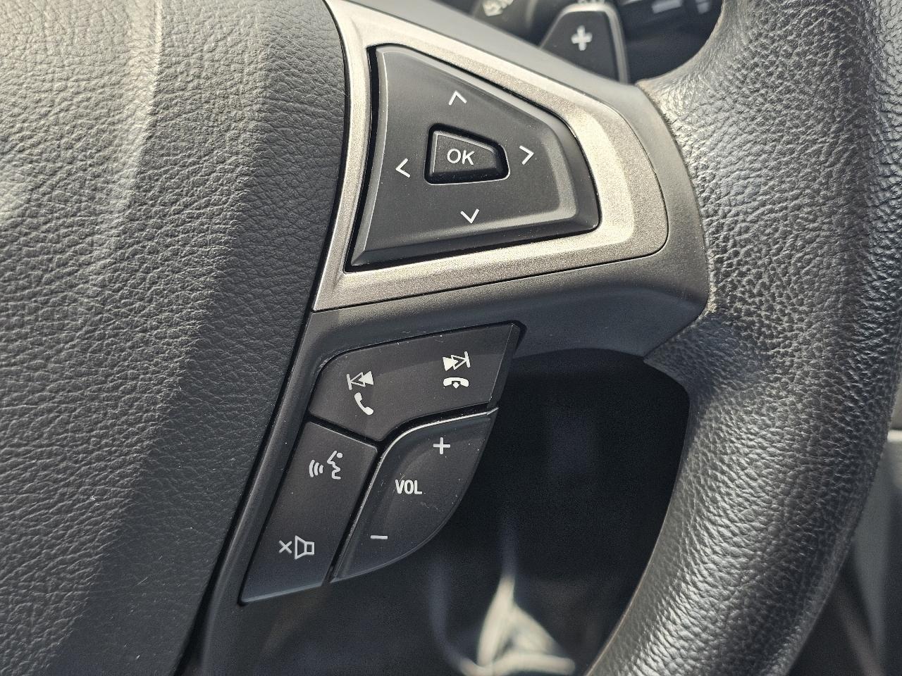 Ford Fusion SE FWD 2019