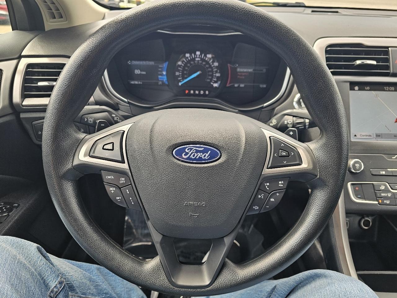 Ford Fusion SE FWD 2019