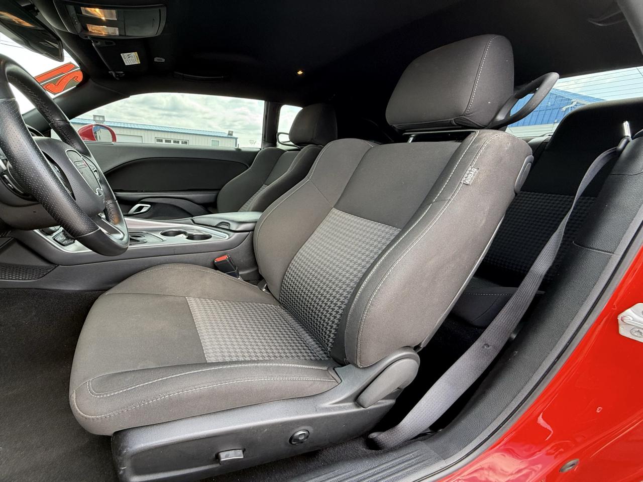 Dodge Challenger R/T RWD 2021
