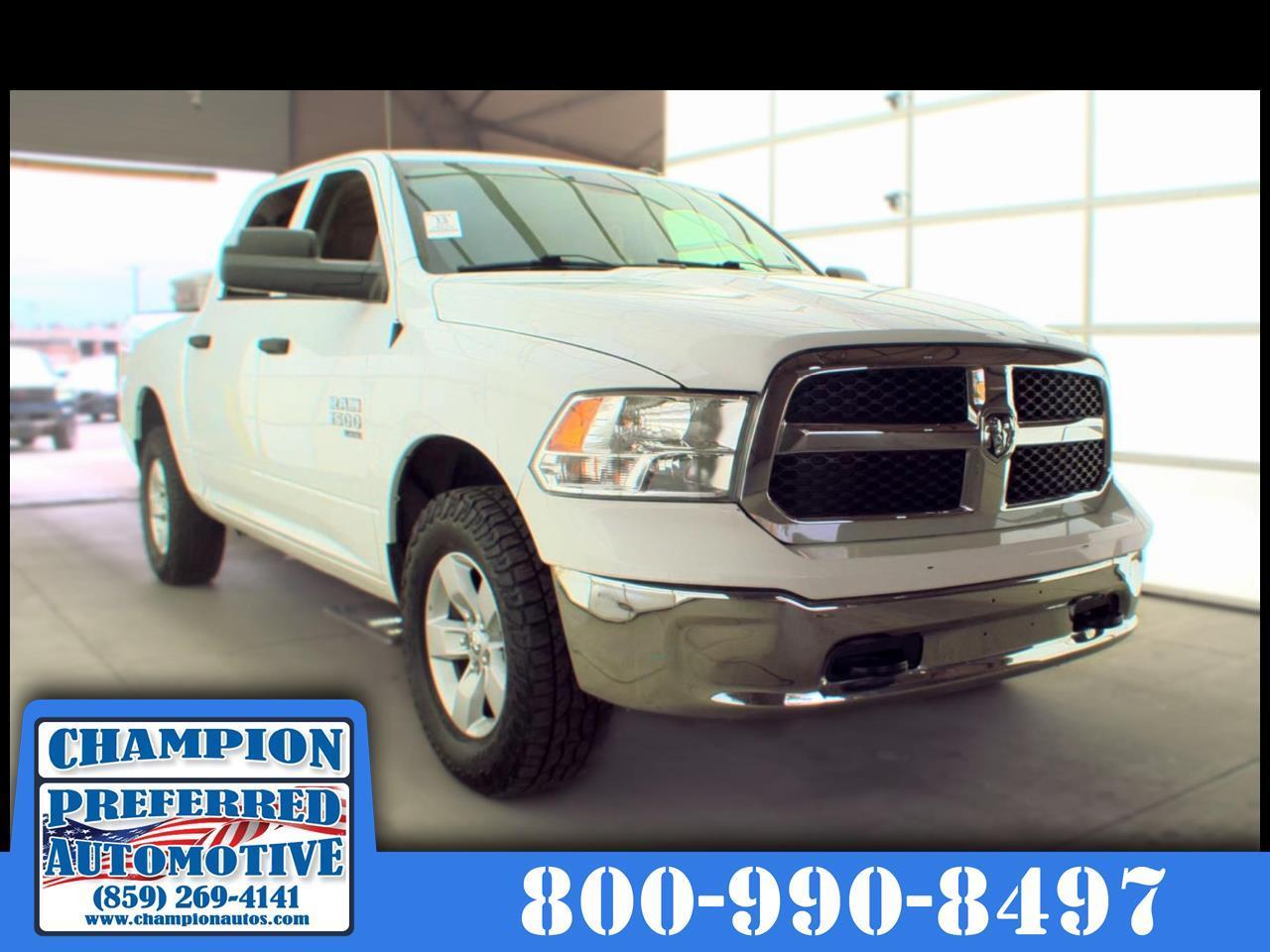 2022 RAM 1500 Classic Tradesman 4x4 Crew Cab 5'7" Box