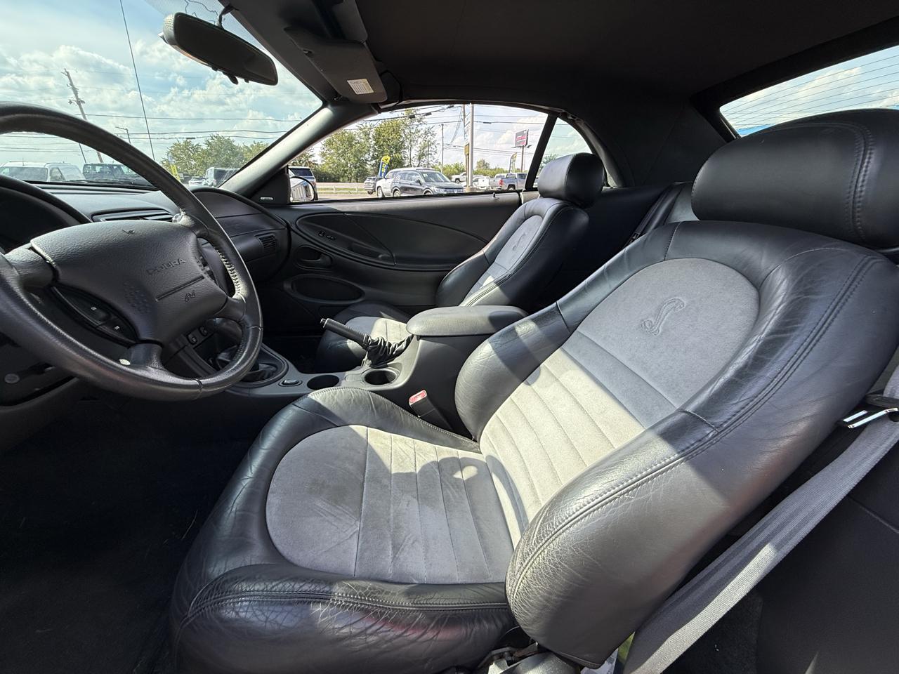 Ford Mustang 2dr Convertible SVT Cobra 2001
