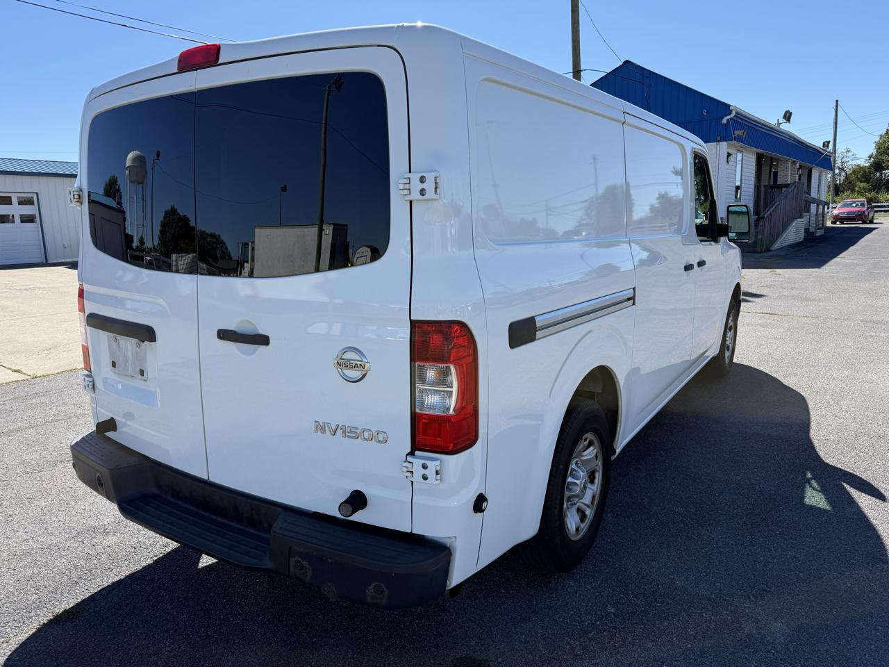 Nissan NV Standard Roof 1500 V6 SV 2016