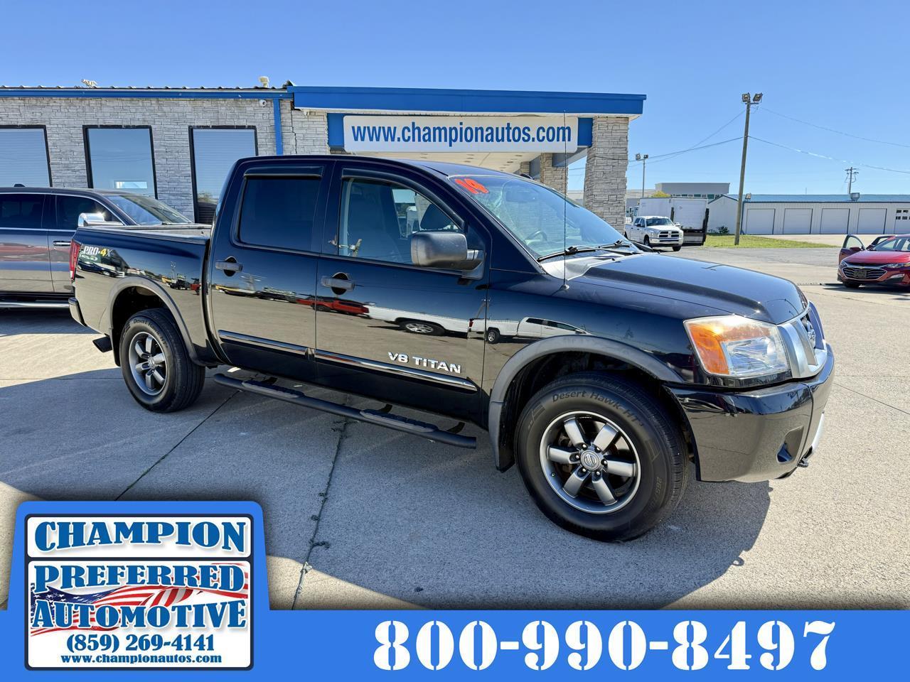 Nissan Titan 4WD Crew Cab SWB PRO-4X 2014