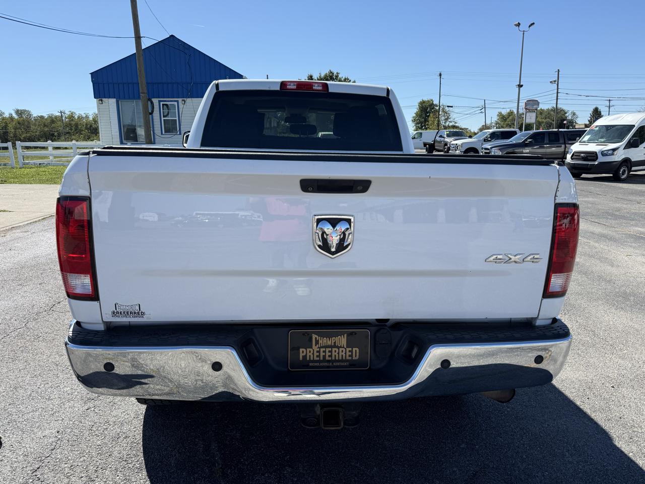 RAM 2500 4WD Crew Cab 149" Tradesman 2016