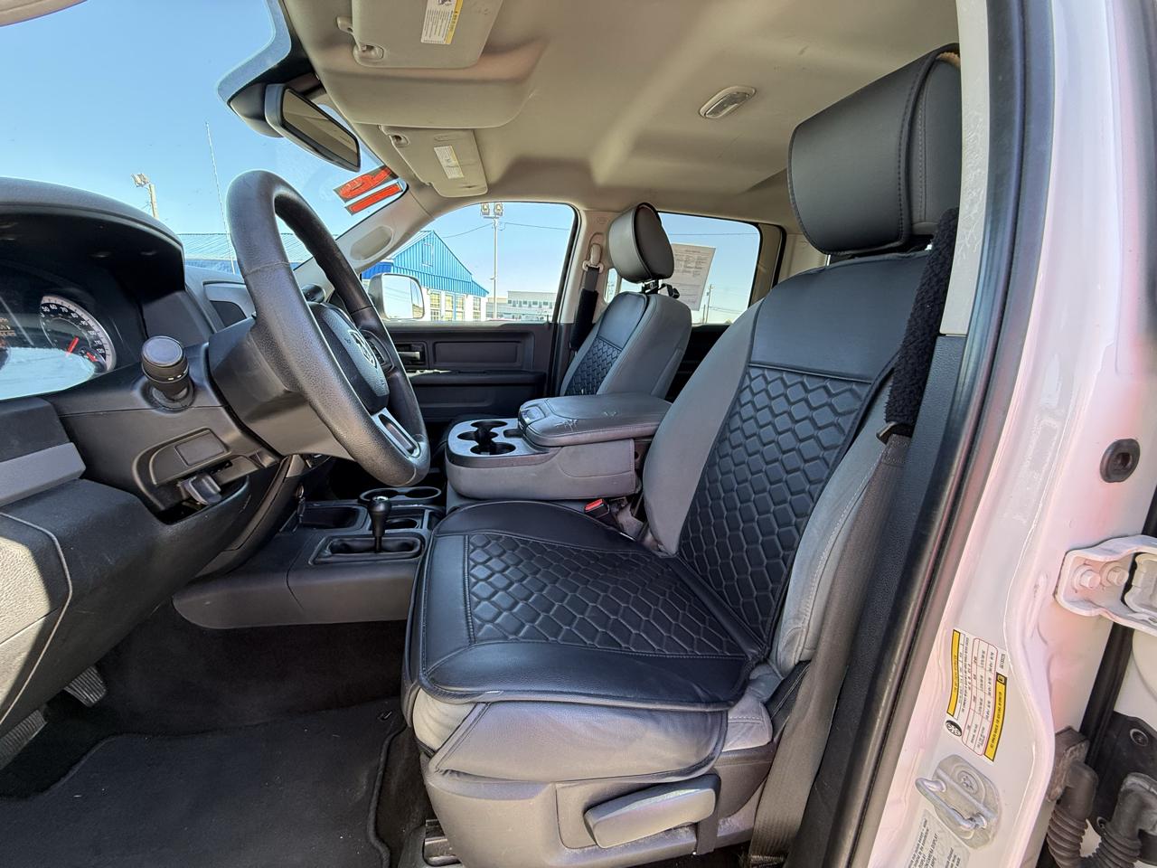 RAM 2500 4WD Crew Cab 149" Tradesman 2016