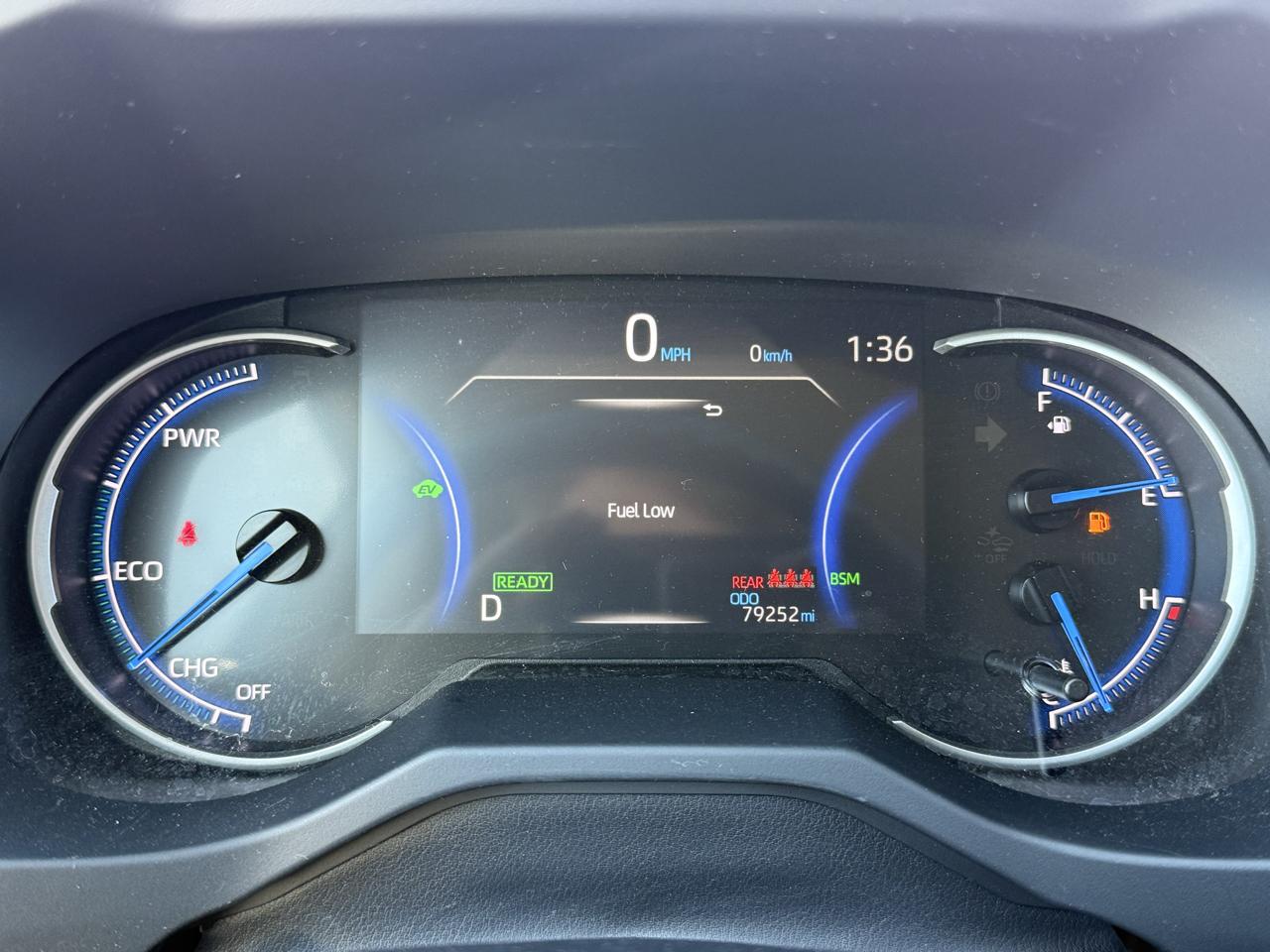 Toyota RAV4 Hybrid LE AWD (Natl) 2023